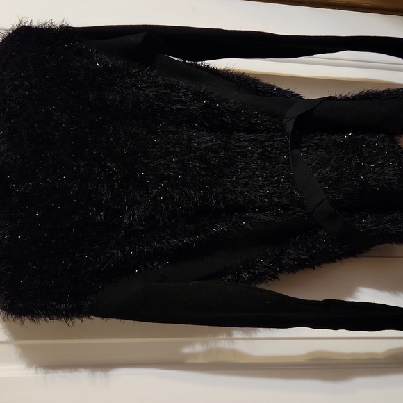 Aparalel Impala fuzzy sweater with silvery shiny fabric in the weave. - Picture 3 of 3